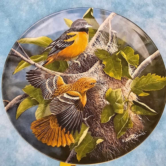 Collectible Plates Limited Edition of Baltimore Oriole 1985 - Picture 2 of 6